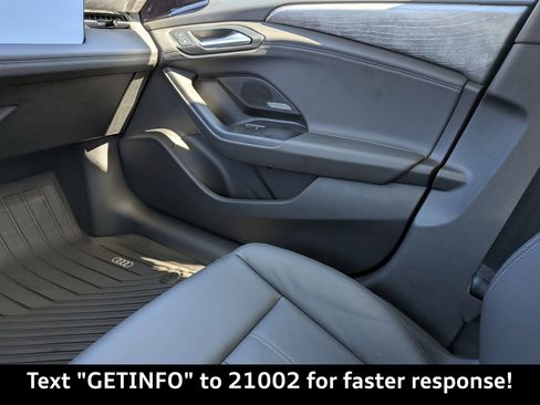 Used 2025 Audi A6 e-tron Premium Plus w/ Premium Plus image 20