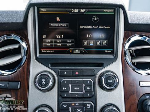 Used 2016 Ford F350 Lariat w/ Chrome Package image 18