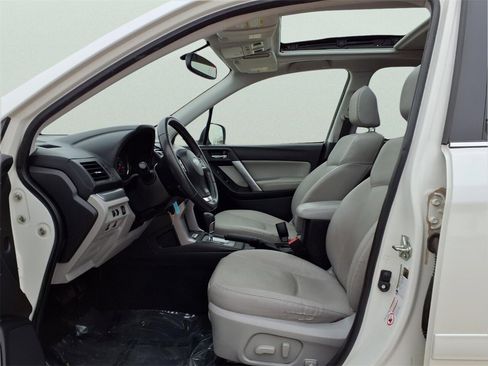 Used 2015 Subaru Forester 2.5i Limited w/ Popular Package #2 image 16