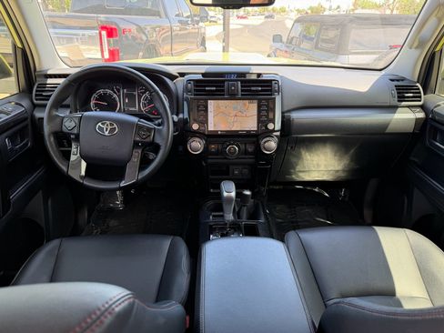 Used 2023 Toyota 4Runner TRD Off-Road Premium w/ Moonroof Package AWD/4WD image 30