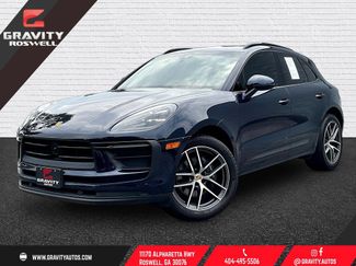 Used 2023 Porsche Macan AWD/4WD video 1