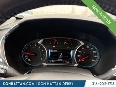 Used 2018 Chevrolet Equinox Premier image 10