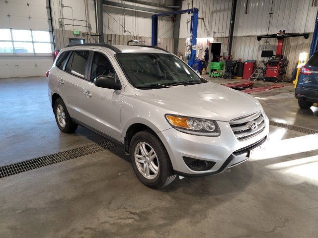 Used 2012 Hyundai Santa Fe GLS FWD image 1