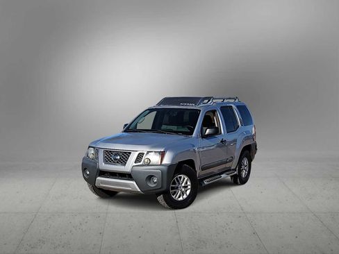Used 2015 Nissan Xterra S w/ Value Package image 1