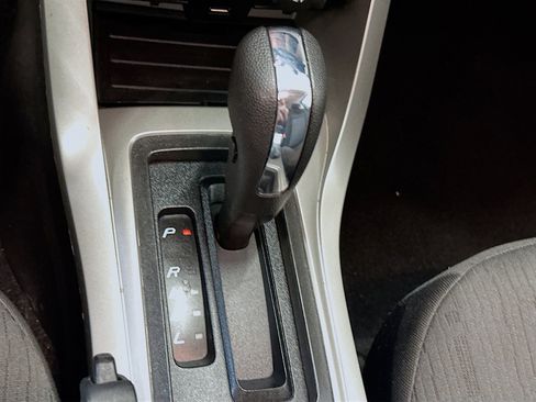 Used 2009 Ford Focus SE FWD image 23