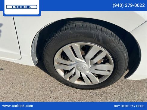 Used 2016 Honda Fit LX image 17