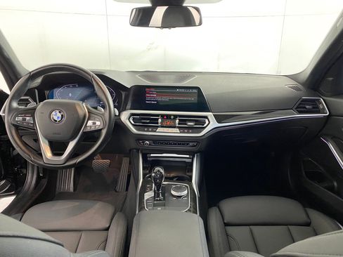 Used 2021 BMW 330i xDrive Sedan w/ Convenience Package image 16