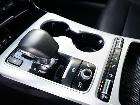 Used 2021 Kia Stinger GT2 image 20