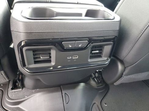 New 2026 GMC Sierra 2500 AT4 w/ AT4 Premium Plus Package image 17