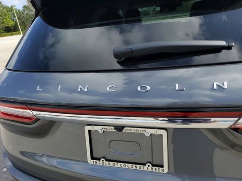 New 2026 Lincoln Corsair Premiere image 5
