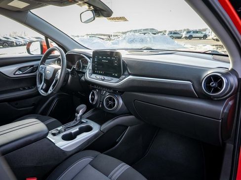 Used 2025 Chevrolet Blazer LT image 16