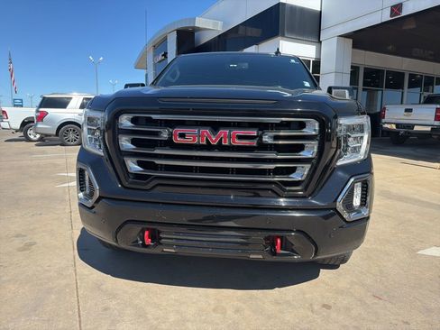Used 2019 GMC Sierra 1500 AT4 w/ AT4 Premium Package image 8