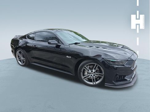 Used 2016 Ford Mustang GT image 2