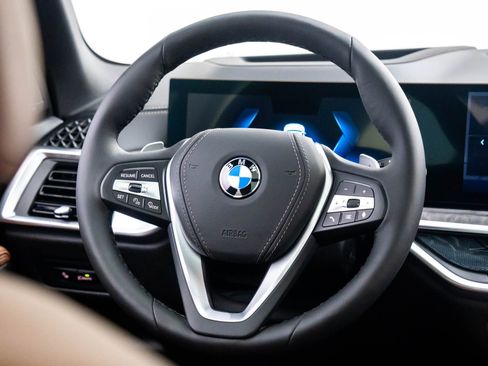 Certified 2026 BMW X5 xDrive40i image 11
