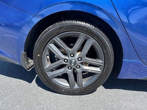 Used 2021 Kia Forte GT-Line image 31