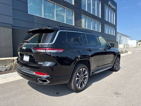 Used 2025 Jeep Grand Cherokee L Overland w/ Rear Seat Video Group I AWD/4WD image 3