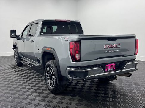 Used 2024 GMC Sierra 2500 Pro w/ Convenience Package AWD/4WD image 3
