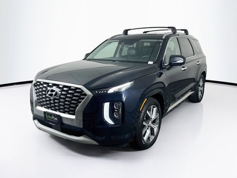 Used 2021 Hyundai Palisade Limited w/ Cargo Package FWD image 3