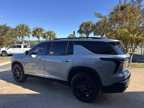 Used 2026 Chevrolet Traverse RS w/ LPO, Floor Liner Package image 5