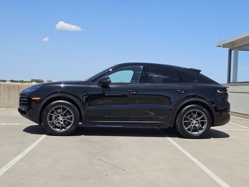Certified 2026 Porsche Cayenne Coupe AWD/4WD image 2