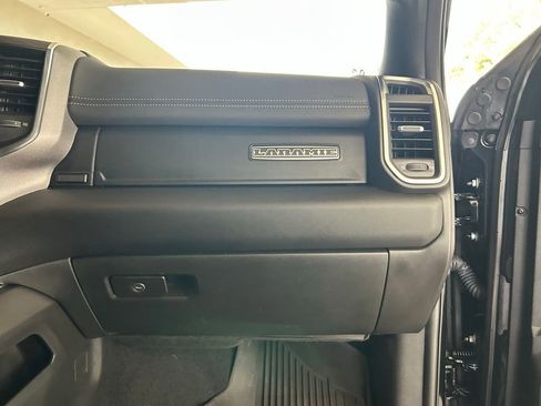 Used 2025 RAM 2500 Laramie AWD/4WD image 29