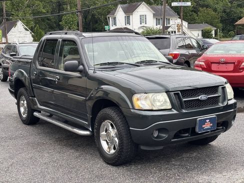 Used 2004 Ford Explorer Sport Trac XLT AWD/4WD image 3