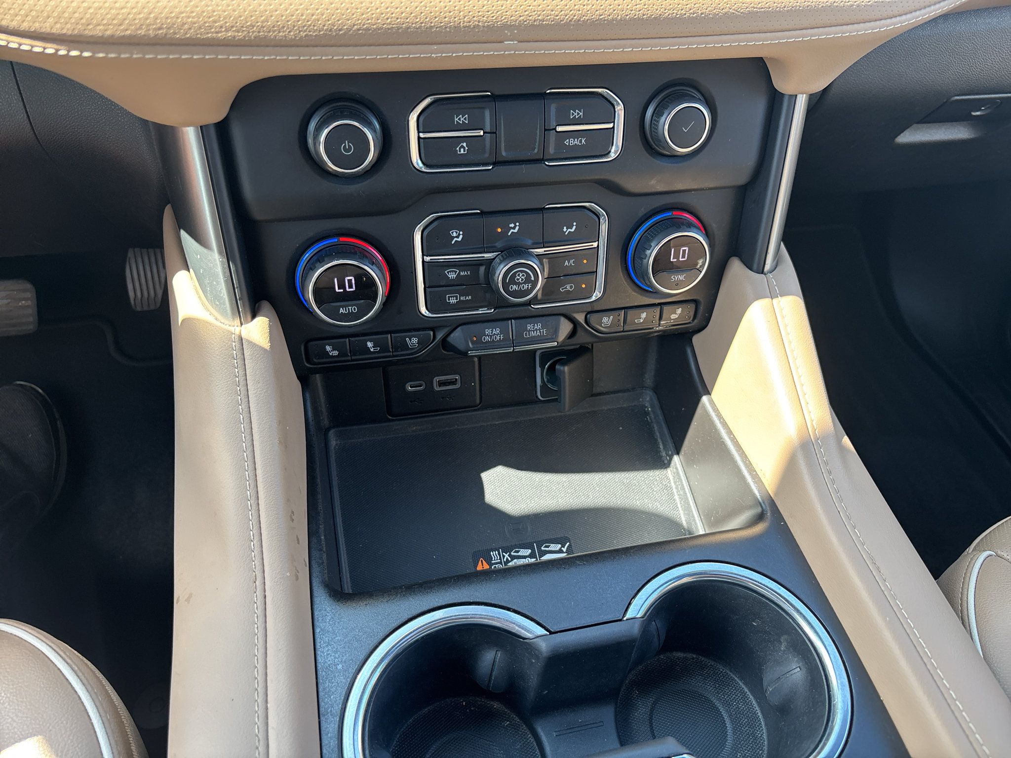 Used 2021 Chevrolet Tahoe Premier RWD image 20