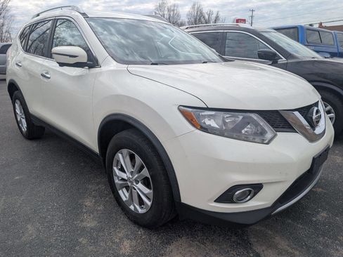 Used 2016 Nissan Rogue SV w/ SV Premium Package image 1