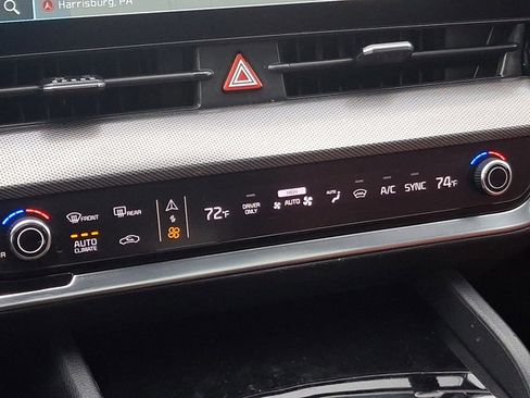 Used 2023 Kia Sportage SX Prestige image 16