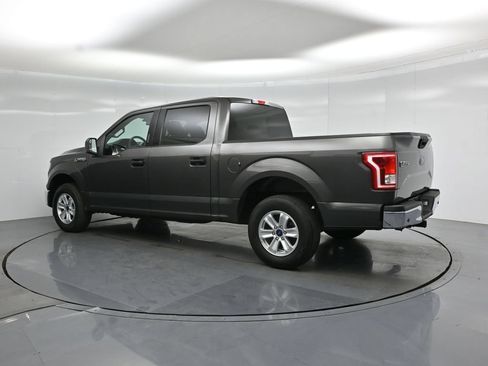 Used 2017 Ford F150 XLT RWD image 6