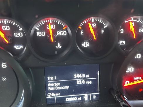 Used 2022 Chevrolet Silverado 1500 Custom RWD image 5