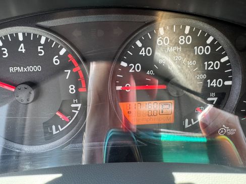 Used 2013 Nissan Frontier SV w/ SV Value Truck Pkg RWD image 11