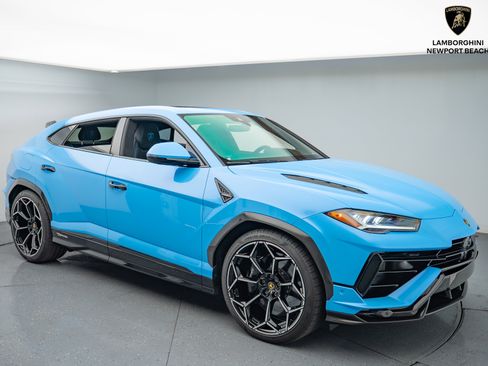 Used 2024 Lamborghini Urus Performante image 1