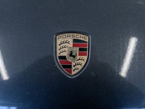 Used 2018 Porsche Macan Turbo w/ Premium Package Plus image 5