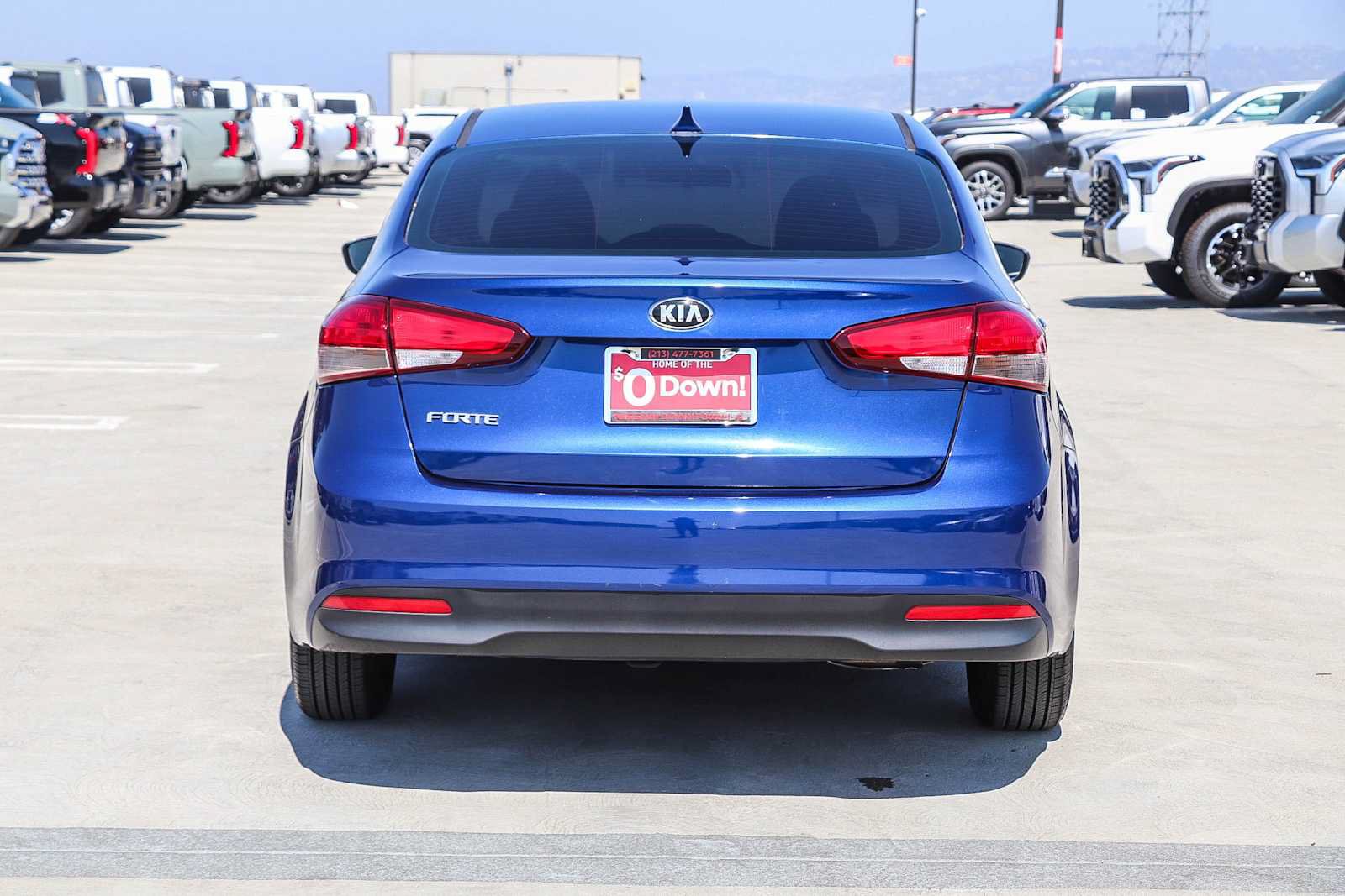 Used 2017 Kia Forte LX FWD image 7