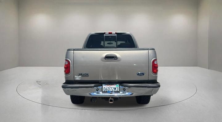 Used 2001 Ford F150 Lariat AWD/4WD image 3