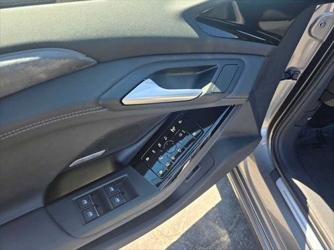 Used 2025 Audi A6 e-tron Prestige RWD image 21