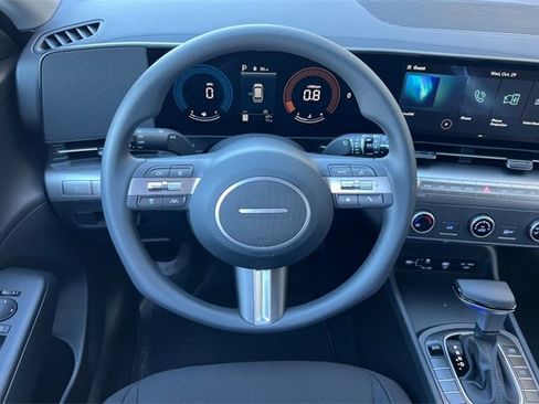 New 2026 Hyundai Kona SE image 14