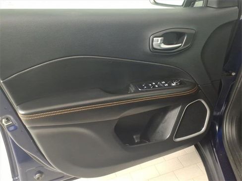 Certified 2020 Jeep Compass Limited image 9