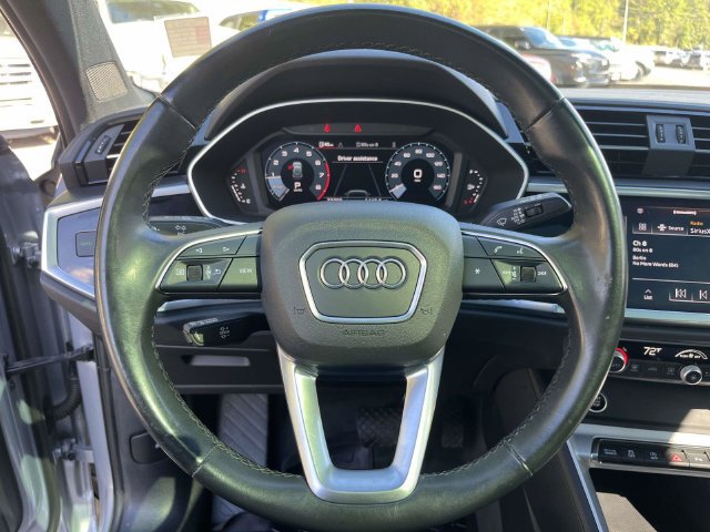 Used 2022 Audi Q3 2.0T Premium w/ Convenience Package AWD/4WD image 21