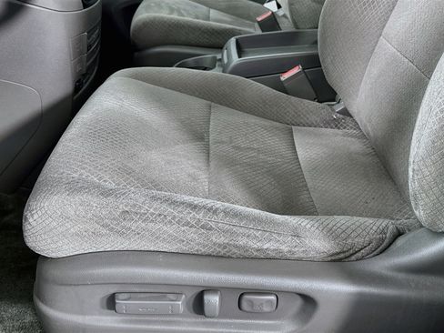 Used 2016 Honda Odyssey SE image 18