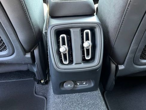 Used 2023 Volvo C40 P8 Recharge Ultimate AWD/4WD image 14