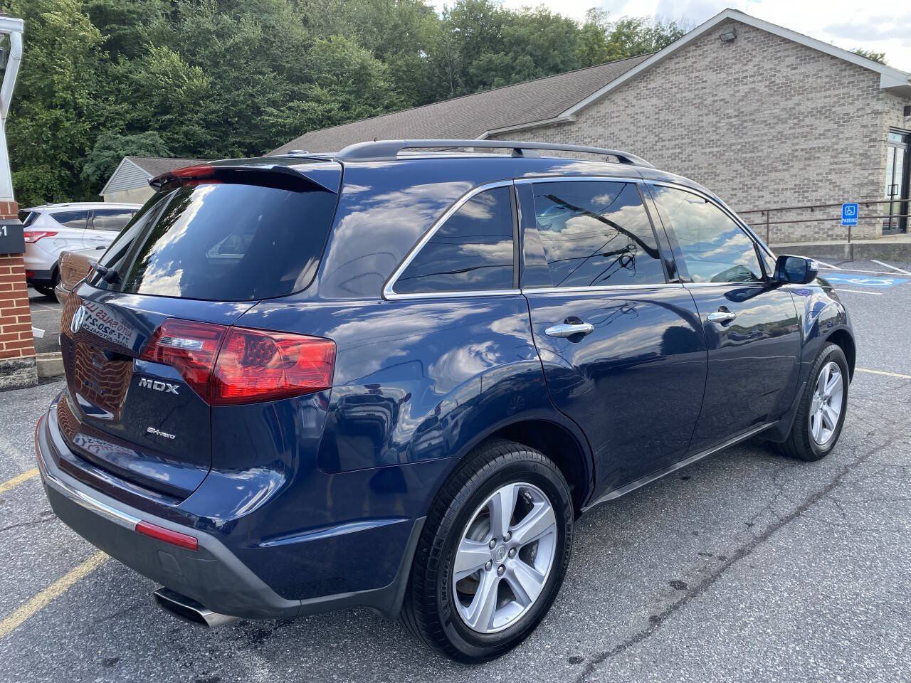 Used 2012 Acura MDX w/ Tech & Entertainment Pkg AWD/4WD image 6