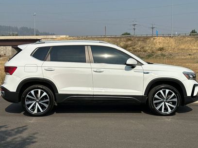 Used 2022 Volkswagen Taos SE