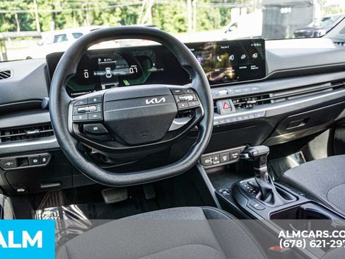 Used 2025 Kia K4 FWD image 27