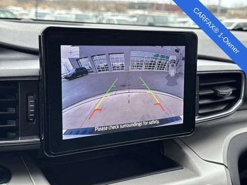 Used 2024 Ford Explorer XLT w/ Equipment Group 202A image 36