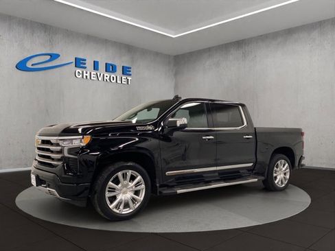 Used 2022 Chevrolet Silverado 1500 High Country w/ High Country Premium Package image 9