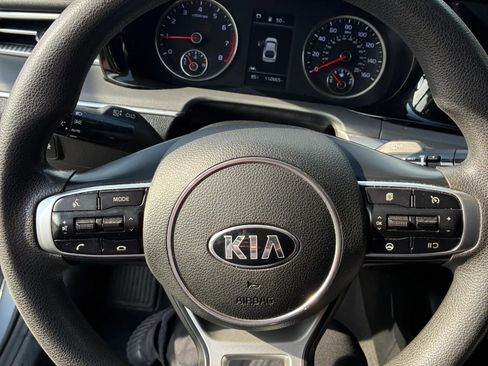 Used 2021 Kia K5 LXS FWD image 28