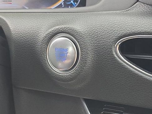 Used 2021 Hyundai Sonata Limited image 38