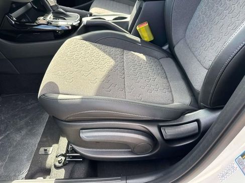 New 2026 Kia Seltos S FWD image 19